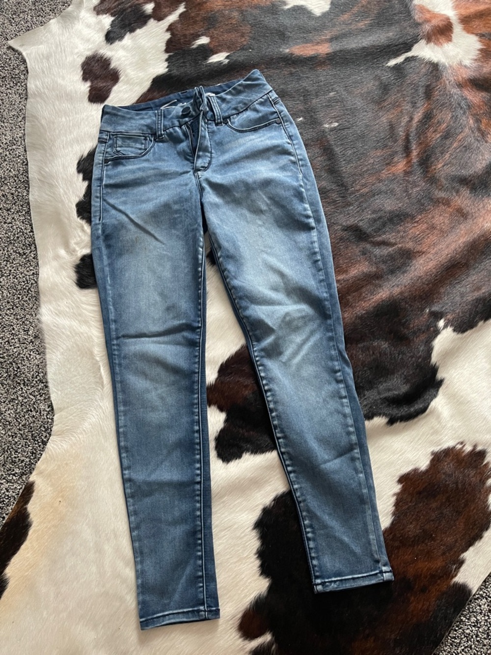 Seven7 Women's Medium Blue Skinny Stretch Jeans